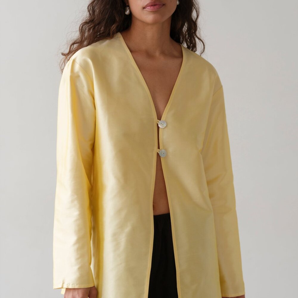 DONNI Taffeta Split Top Butter / L - Picture 3 of 3